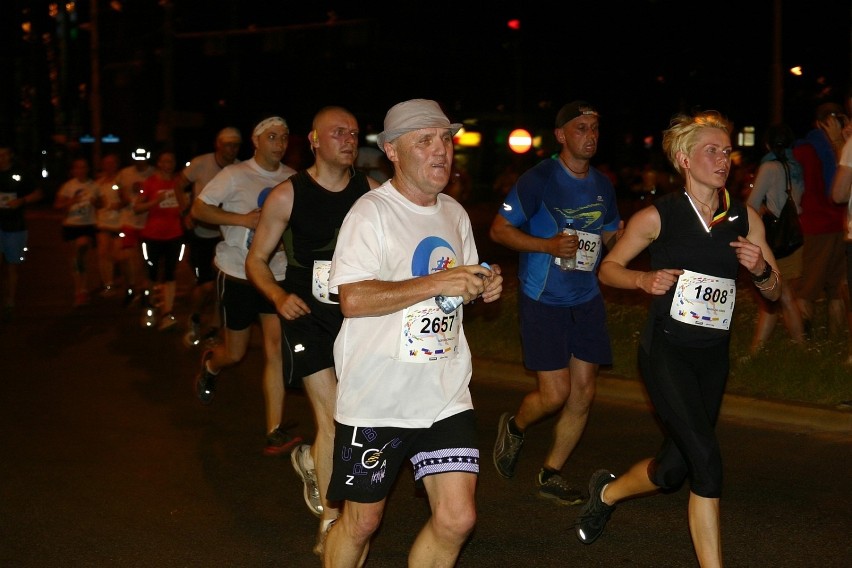 Nocny półmaraton we Wrocławiu - nielegalny