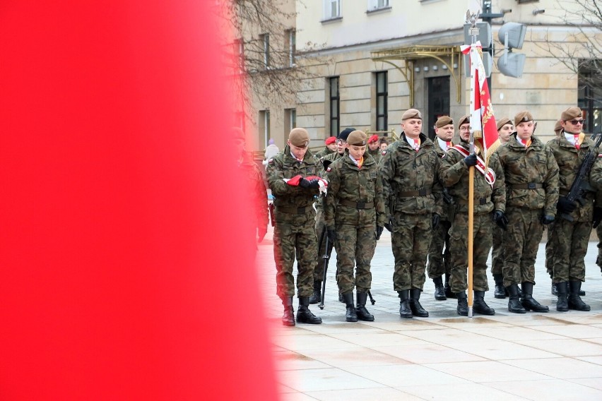 Płk Tadeusz Nastarowicz przekazał swojemu następcy obowiązki dowódcy lubelskich terytorialsów. Zobacz zdjęcia