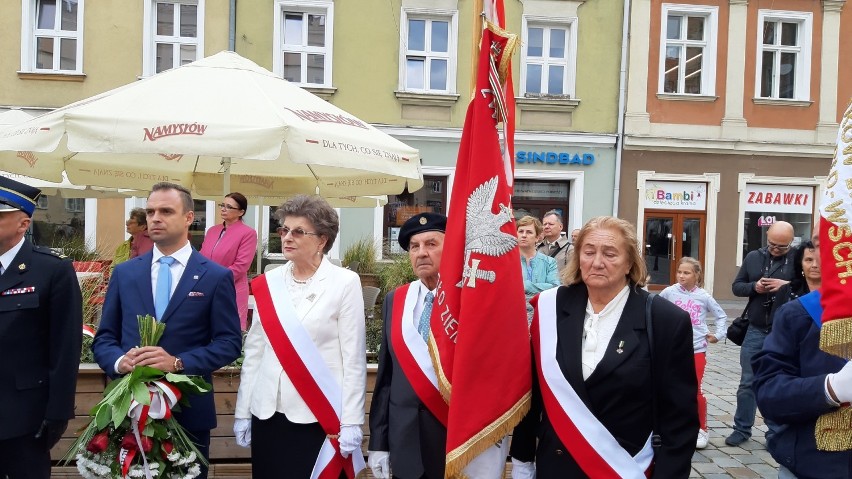 We wtorek na opolskim Rynku pod tablicą „W hołdzie ofiarom...