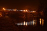 Bożonarodzeniowe światła zdobią już most Piastowski w Oświęcimiu