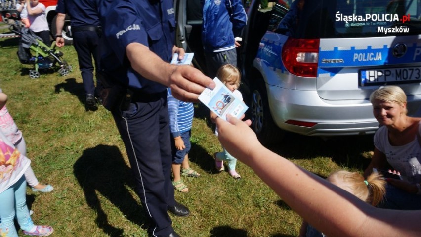 Myszków: Policja wzięła udział w festynie z okazji Dnia Dziecka na terenie spółdzielni "Mystal" [ZDJĘCIA]