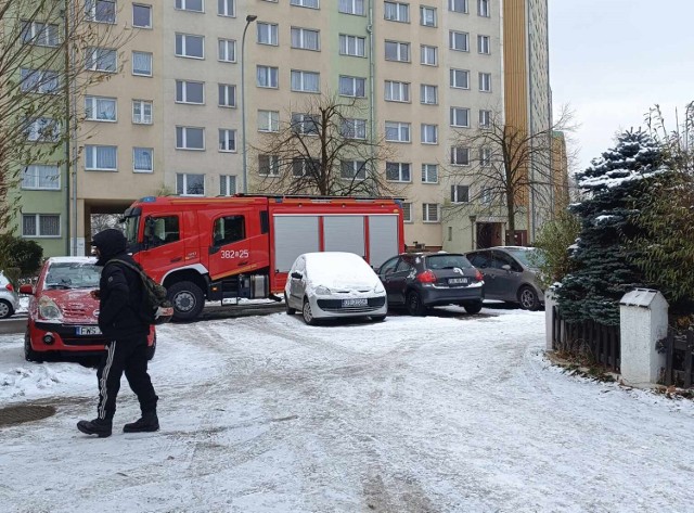 Policja i straż pożarna interweniuje na Podzamczu w Wałbrzychu, sprawdzamy co się dzieje przy ul. Hetmańskiej