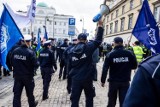 "Psia grypa" dopadła wrzesińskich policjantów. Nieoficjalnie: Jest naprawdę źle 