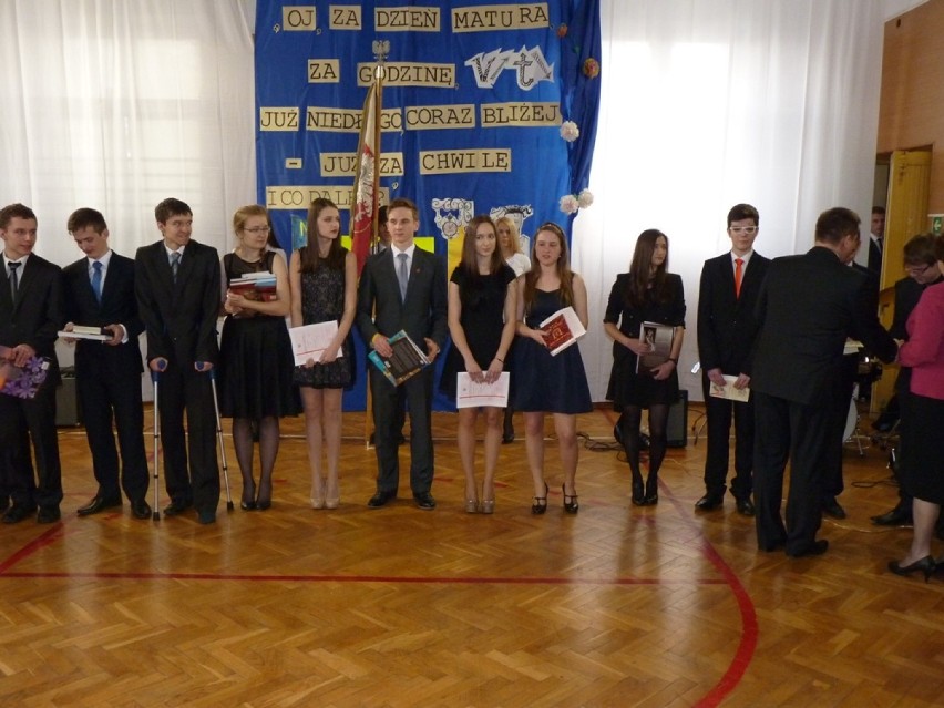 Zakończenie roku szkolnego maturzystów 2014 w II LO w...