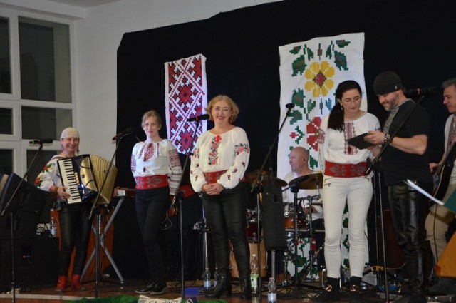 Zespół Czeremszyna od początku jest gospodarzem Festiwalu, zawsze też widzowie mogą liczyć na ich energetyczny koncert