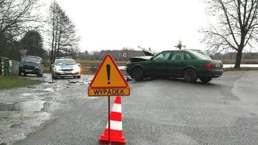 W środę w Okrzei (gmina Krzywda) kierowca audi nie ustąpił...