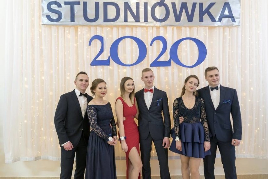 Matury 2020 będą inne niż zwykle, ale bale studniówkowe w Małopolsce zachodniej były najwspanialsze