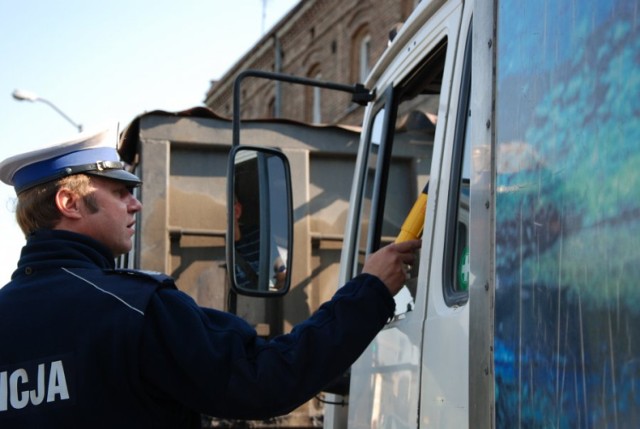 Kontrole Drogowe w Siemianowicach: od rana działania truck & bus