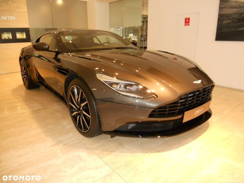 Aston Martin DB11 launch edition- 1 406 757 zł