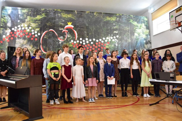 Uczniowie Szkoły Podstawowej nr 1 w Żninie zaprezentowali swoje talenty.