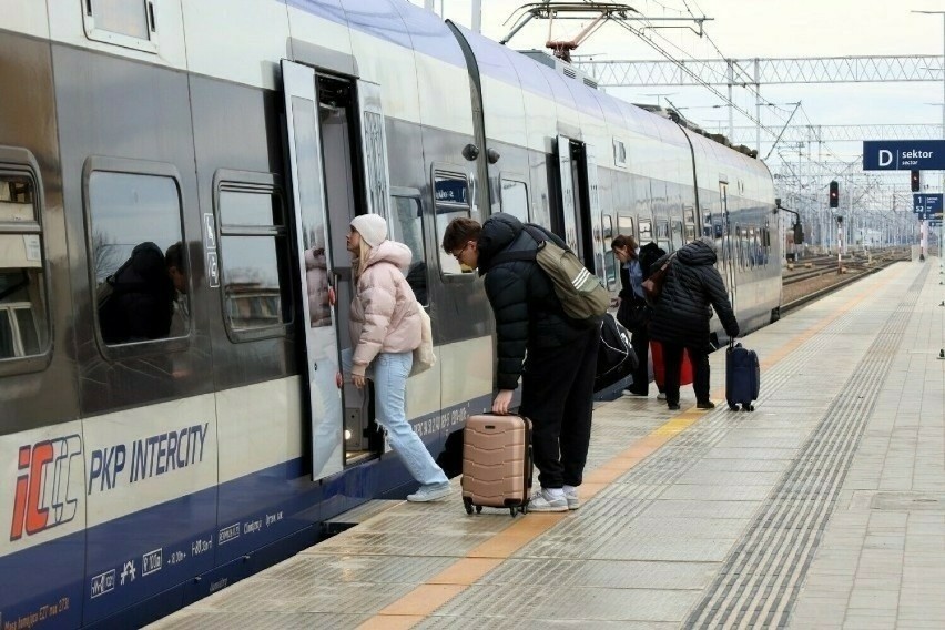 Międzynarodowe pociągi Intercity zatrzymują się w Chrzanowie...