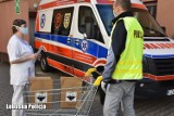 Żagańscy policjanci przekazali nielegalny alkohol medykom. Zgodę na podarowanie szpitalowi "lewego" spirytusu wyraził sąd 