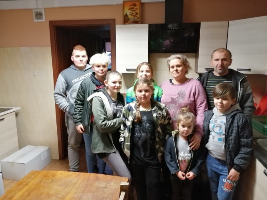 Pożar w Wytomyślu: Rodzina znalazła tymczasowe mieszkanie. Nadal potrzebna jest pomoc 