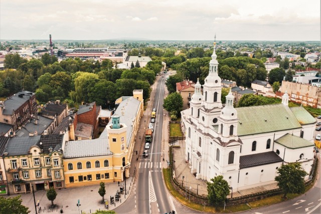 W dniu Święta Wojska Polskiego kierowcy muszą liczyć się z utrudnieniami na ulicach w Radomsku