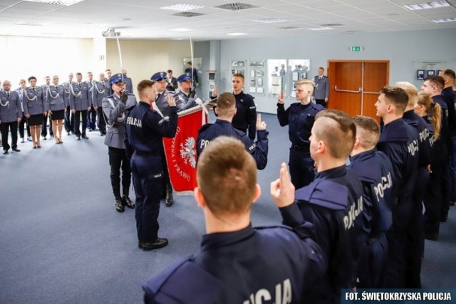 Popdczas środowego ślubowania w Komendzie Wojewódzkiej Policji w Kielcach