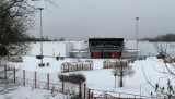 Sklep widmo w Mysłowicach - to opuszczony Auchan. Plany były, ale plac stoi ciągle zapomniany. Zobacz zdjęcia