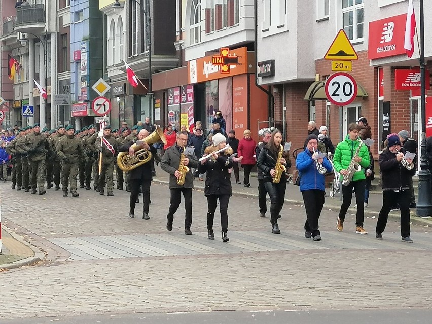 Kołobrzeg uczcił 103. rocznicę odzyskania niepodległości