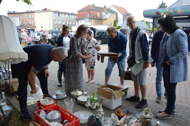 W słoneczną niedzielę 18 czerwca odbywa się piąta edycja wyprzedaży garażowych w Lęborku.