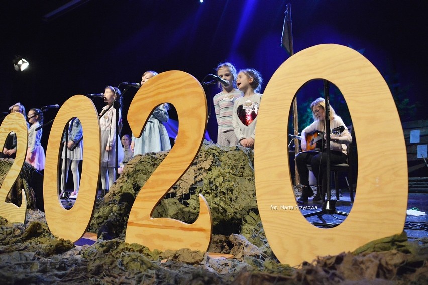 Kwidzyn. Prawie pół tysiąca uczestników na festiwalu Szałamaja 2020. Wręczono także odznaczenia ZHP [ZDJĘCIA]
