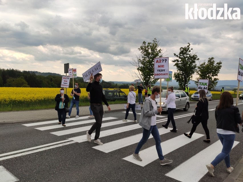 Boguszyn: protest przeciwko planowanemu przebiegowi drogi S8 [ZDJĘCIA]