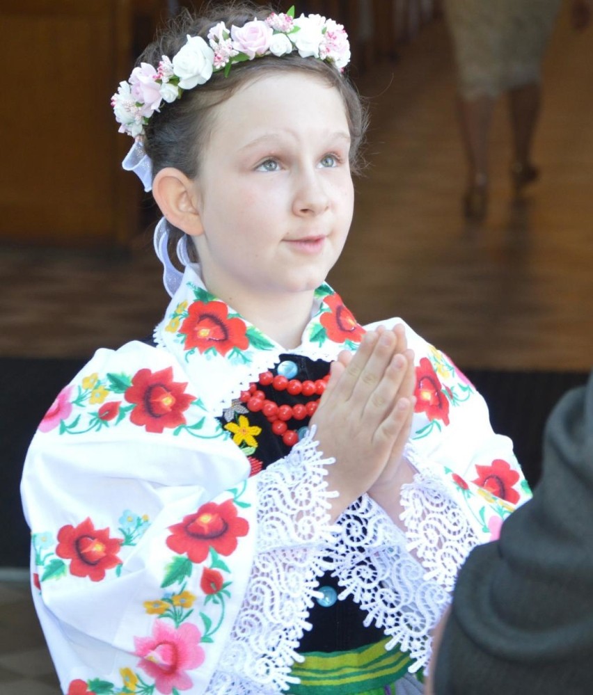 Pierwsza komunia święta w parafii Świętego Ducha w Łowiczu [Zdjęcia]