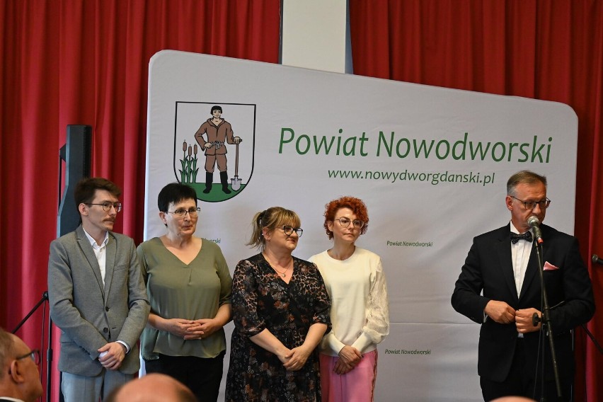 Przyznano Nagrody Starosty Powiatu Nowodworskiego. Nagrodzono medyków