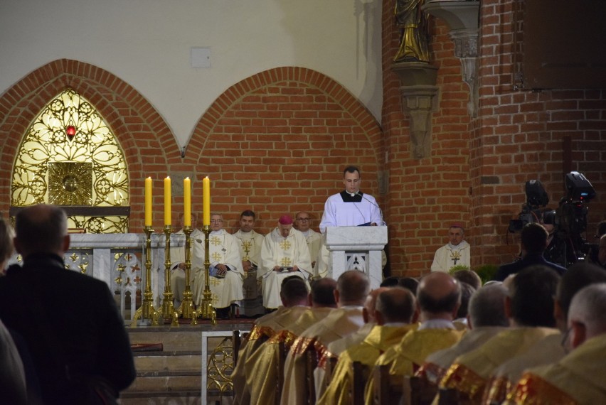 Historyczna uroczystość w Elblągu. Święcenia biskupie ks. Wojciecha Skibickiego