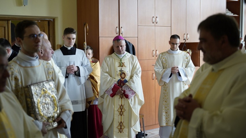 Święcenia diakonatu w parafii pw. Matki Bożej Szkaplerznej w...