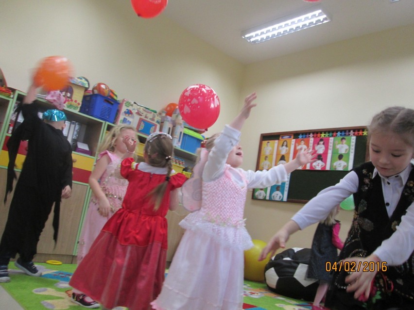 Przedszkole w Zawidowicach tańczyło sambę