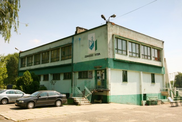 Budynek klubowy Szombierek Bytom doczeka się modernizacji jeszcze w tym roku.