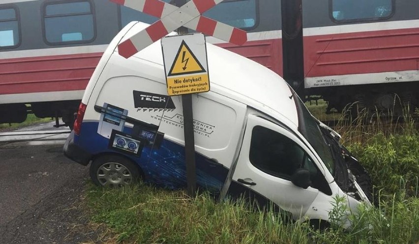 Wypadki na przejazdach kolejowych w Wadowicach zdarzają się...