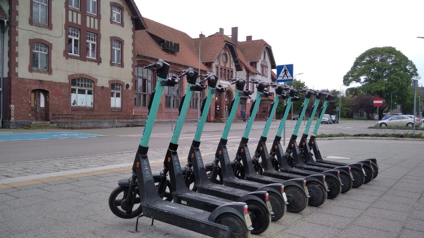 W Szczecinku ruszyła wypożyczalnia ulicznych hulajnóg elektrycznych [zdjęcia]