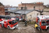 Tragiczny pożar w Bydgoszczy. Nie żyje jedna osoba [zdjęcia]