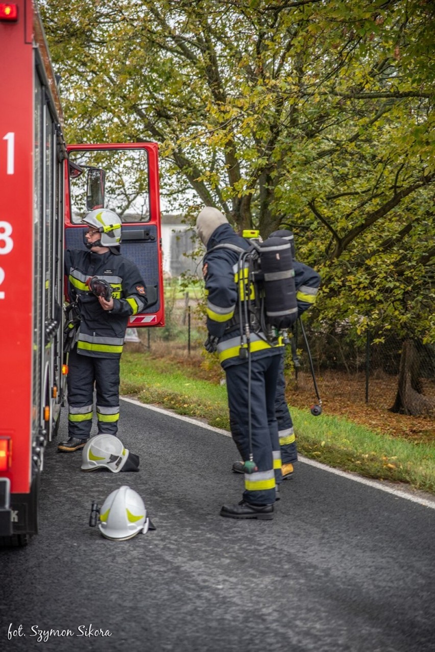 Uszkodzony gazociąg na ul. Zdunowskiej. Ewakuowano mieszkańców [ZDJĘCIA]