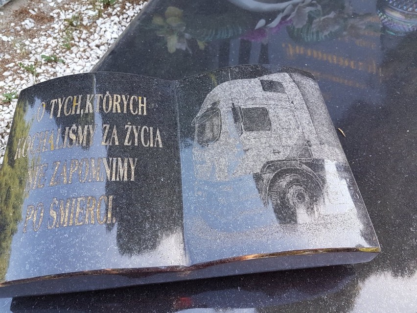 Nagrobki ze szczecińskiego Cmentarza Centralnego