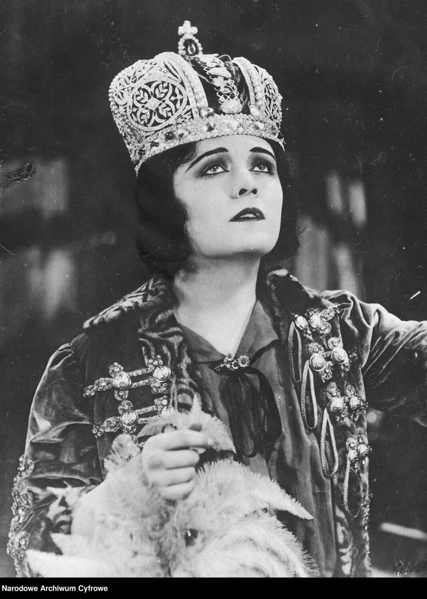 Pola Negri miała ogromny talent i podbiła Hollywood. Miała też romansować z Chaplinem i Hitlerem! Historia życia legendarnej aktorki