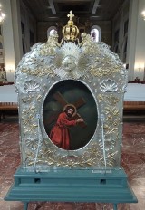 Konserwacja feretronu z Sanktuarium Matki Bożej Królowej Rodzin z Kościerzyny już zakończona 