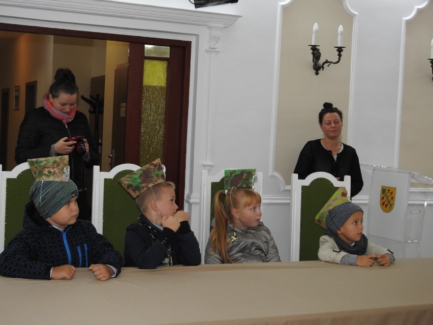 Przedszkolaki z wizytą w Urzędzie Gminy w Czempiniu