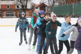 Ferie 2022. Zabawy i jazda na lodowisku Ośrodka Sportu i Rekreacji w Legnicy