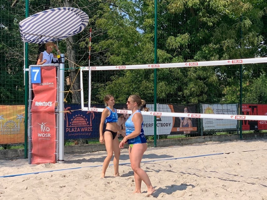 Ogólnopolski Turniej Siatkówki Plażowej  "Plaża Wrze 2020" - zobacz, co dzieje się na boisku! [GALERIA]