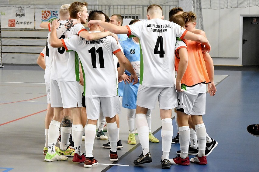 Car Factory Futsal Powiat Pilski uległ Fustalowi Gostyń. Zobaczcie zdjęcia z meczu