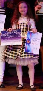 Kinga Skiba z Lubszy wygrała XXII Międzynarodowy Festiwal Piosenki i Tańca &quot;Majowa Nutka 2013