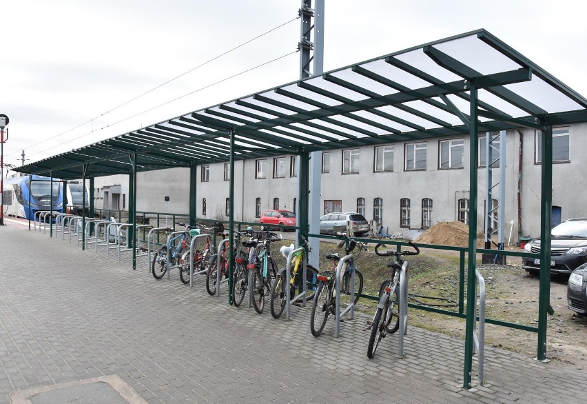 Nowa wiata rowerowa na stacji PKP Malbork
