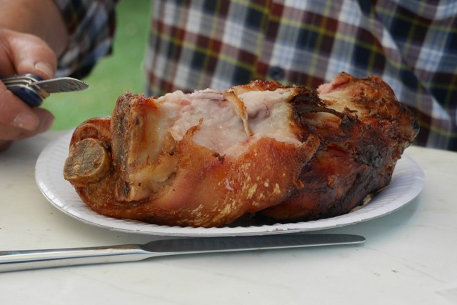 Zapłacił 110 zł za surową golonkę, został wyproszony. Bierhalle: Sytuacje sporne posiadają „dwie strony medalu"