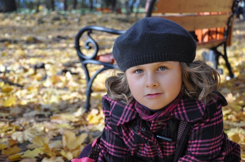 Jesień w Żorach. Park przy ul. Rybnickiej o tej porze roku jest bardzo kolorowy