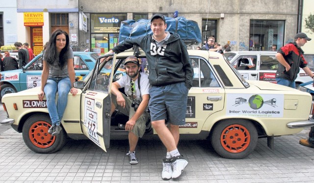 Na Mariackiej znów pojawią się fiaty, trabanty i syrenki. Kierunek: Grecja