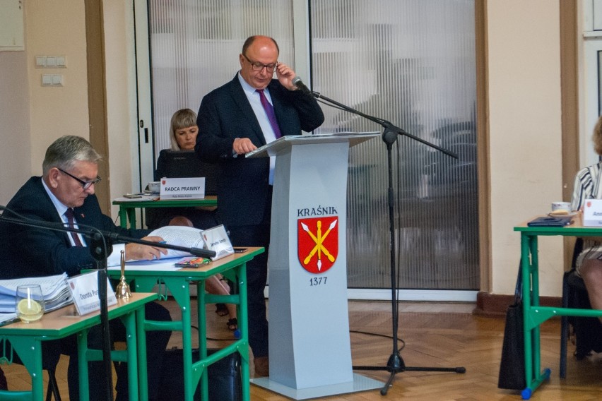 Sesja Rady Miasta Kraśnik. Radni ocenili pracę burmistrza. Zobacz zdjęcia