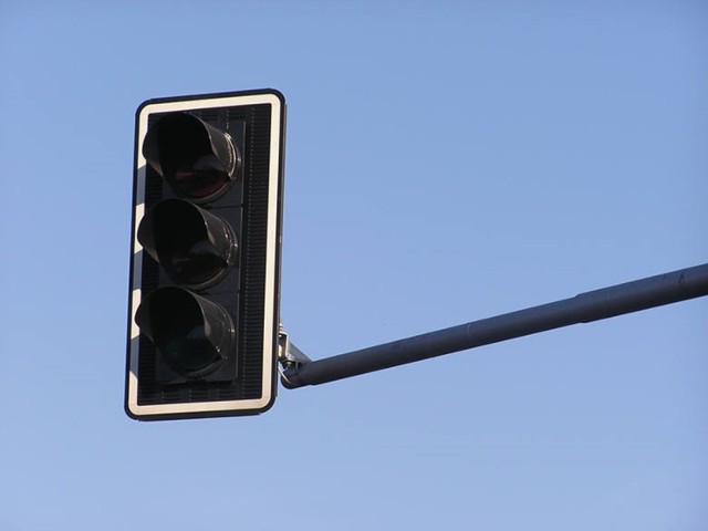 W poniedziałek (27 kwietnia) w godzinach porannych włączone zostaną sygnalizacje świetlne na 9 skrzyżowaniach