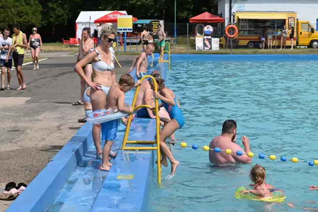 Zobaczcie zdjęcia z basenu letniego przy Szczecińskiej w Kielcac