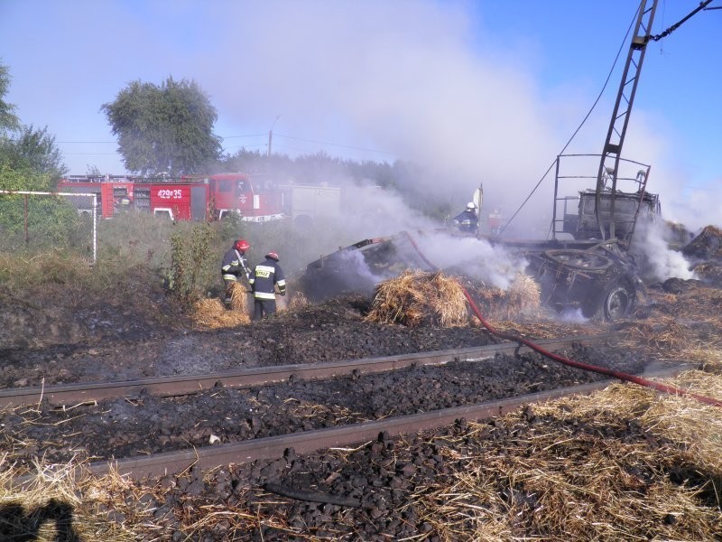 Pożar ciężarówki w Kozłowie - zdjęcia